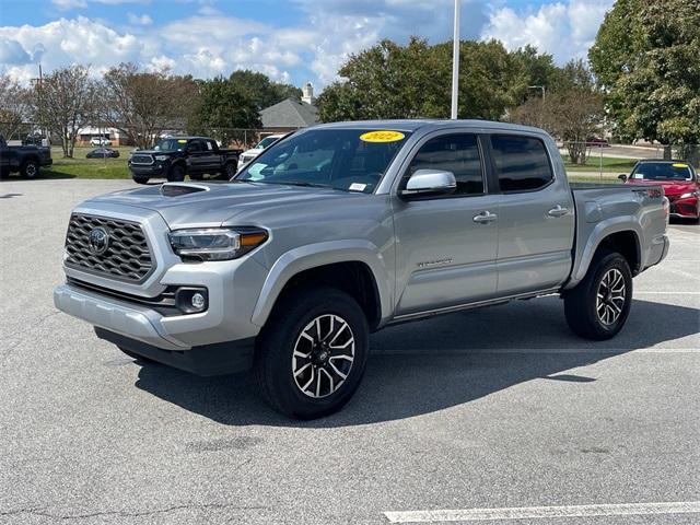 2022 toyota tacoma trd sport