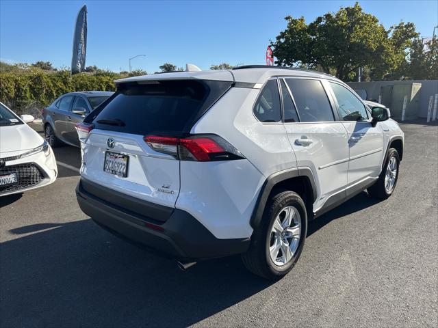 2020 toyota rav4 hybrid le