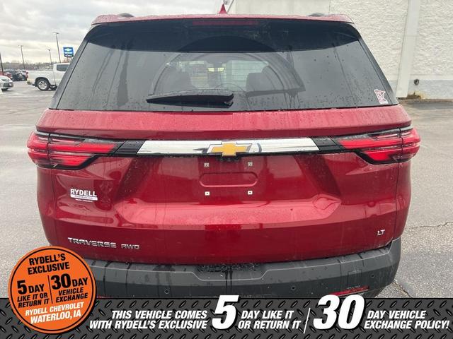 2022 chevrolet traverse lt leather