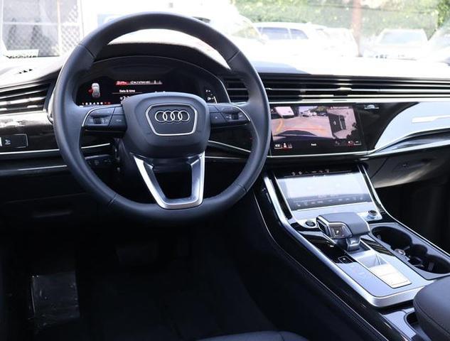 2023 audi q7 55 prestige