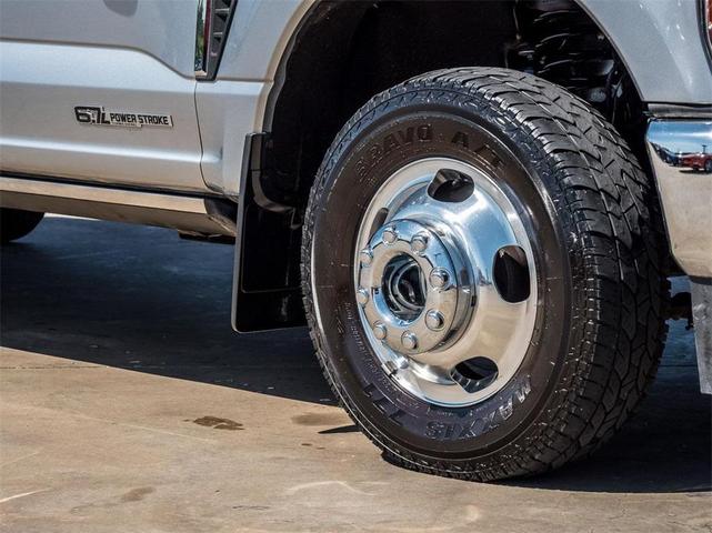 2023 ford f-350 lariat super duty