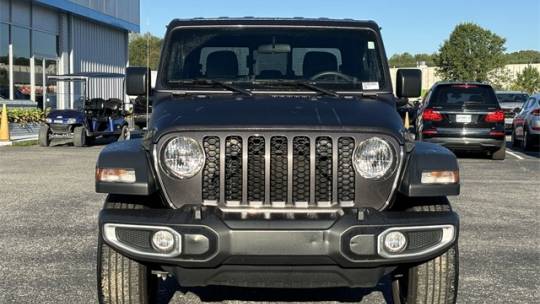 2023 Jeep Gladiator s