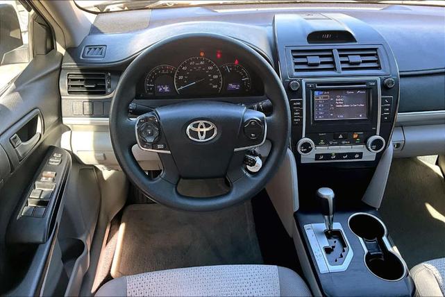 2012 toyota camry le