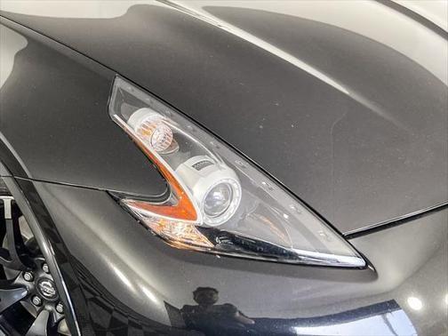 2016 nissan 370z