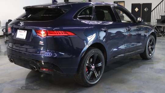 2017 Jaguar F-Pace