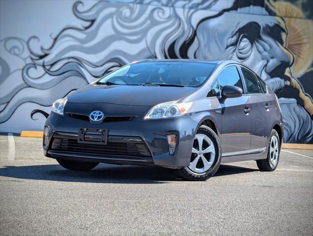 2013 toyota prius three