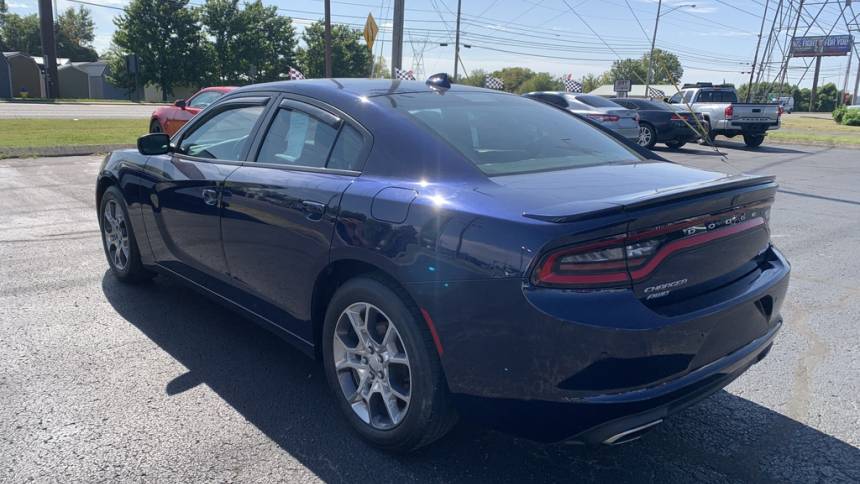 2016 dodge charger sxt