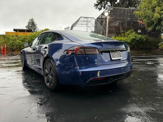 2023 tesla model s standard range