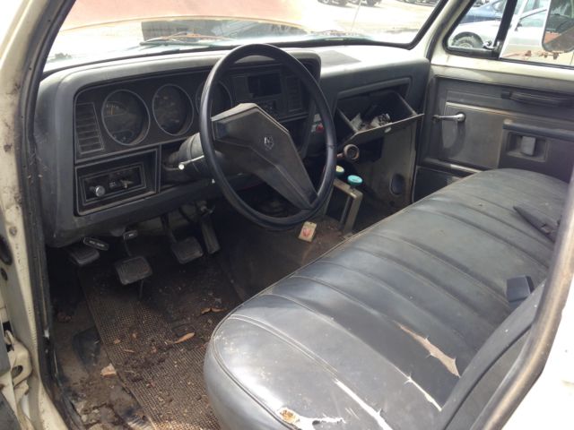ram 350 pick up truck rigid-lift single hoist dump bed 4 speed pto ready to go