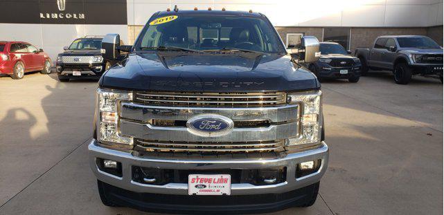 2019 ford f-250 lariat