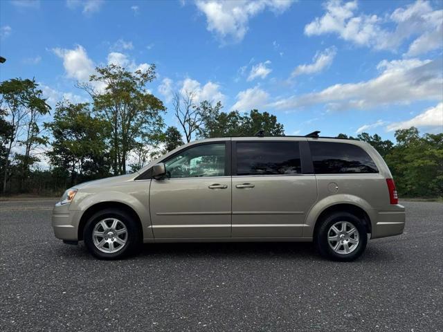 2008 chrysler town & country touring