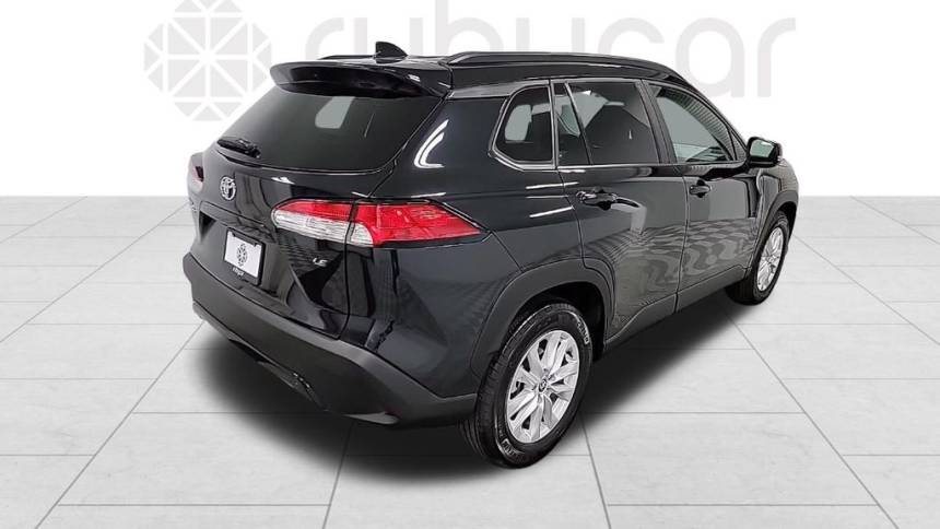2023 toyota corolla cross le