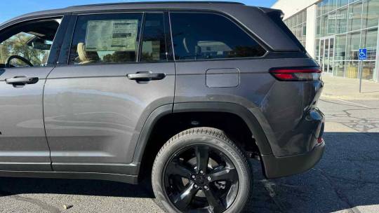 2025 Jeep Grand Cherokee