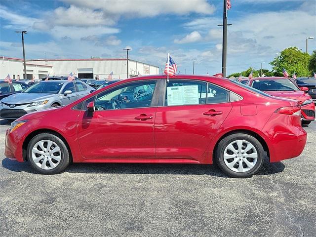 2022 toyota corolla le
