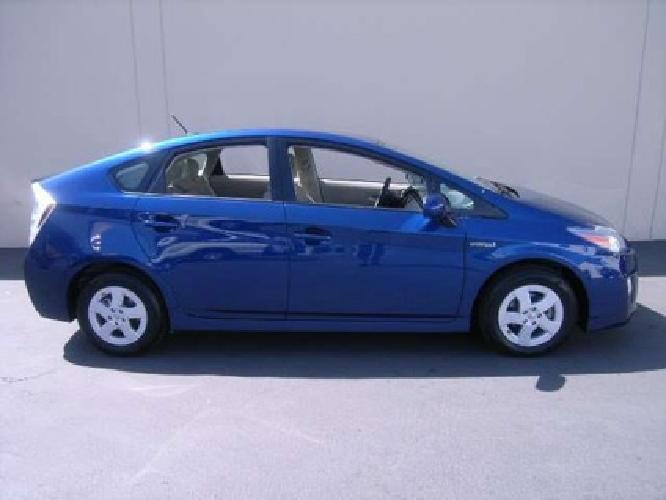 2011 toyota prius three w/ nav..certified..one owner in san rafael, ca