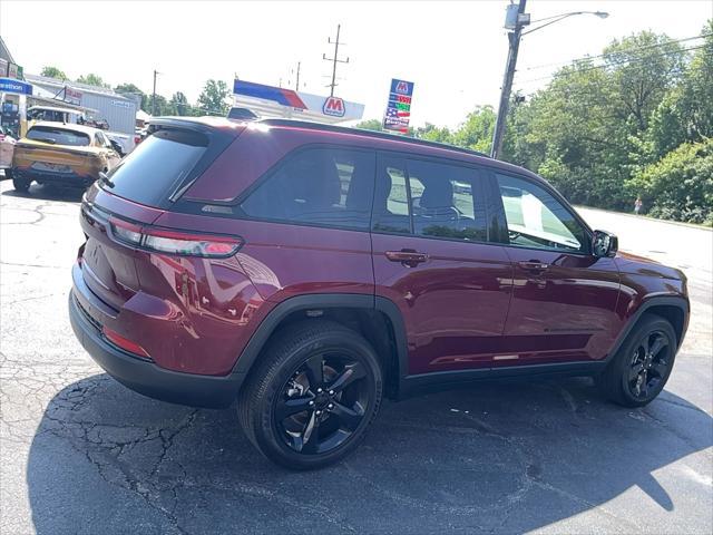 2023 jeep grand cherokee altitude