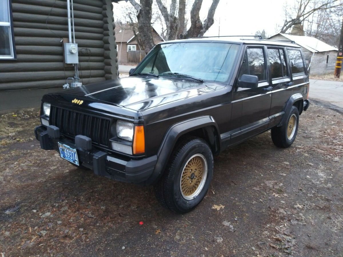 1990 jeep cherokee limited 4x4