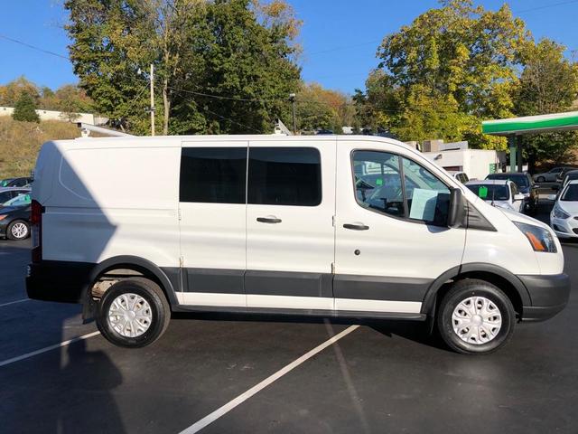 2015 ford transit-250 base