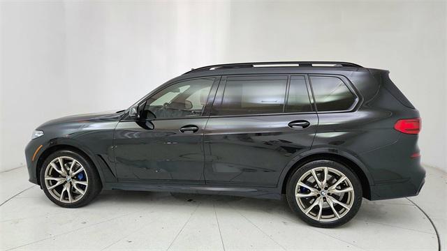 2022 bmw x7 m50i