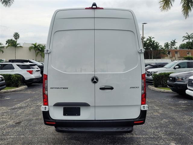 2023 mercedes-benz sprinter 2500 high roof