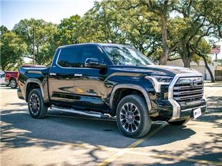 2023 Toyota Tundra limited hv