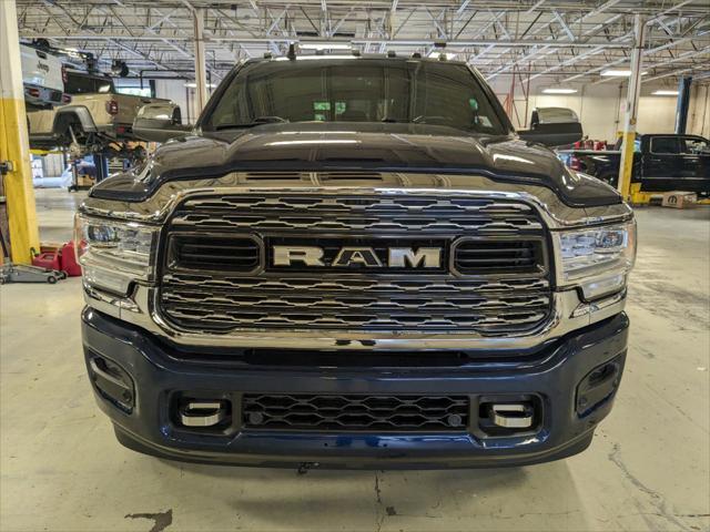2022 ram 2500 limited mega cab 4x4 64' box