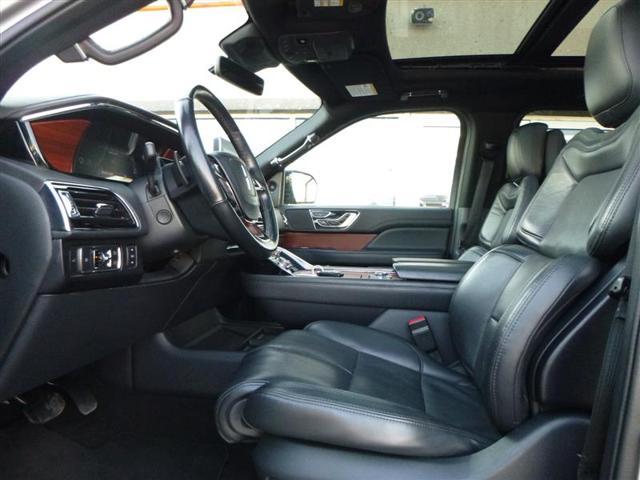 2022 lincoln navigator reserve
