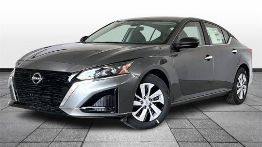2025 Nissan Altima