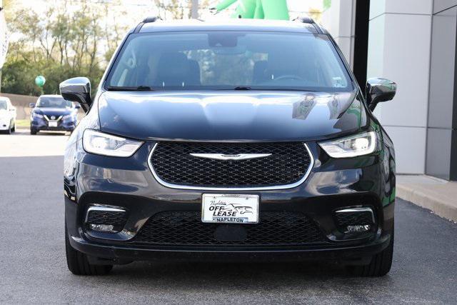 2022 chrysler pacifica limited