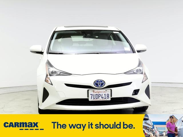 2016 toyota prius three