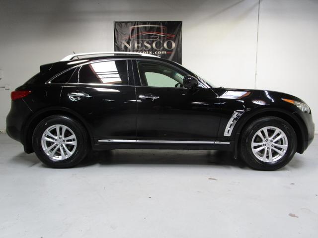 2011 infiniti fx35 base