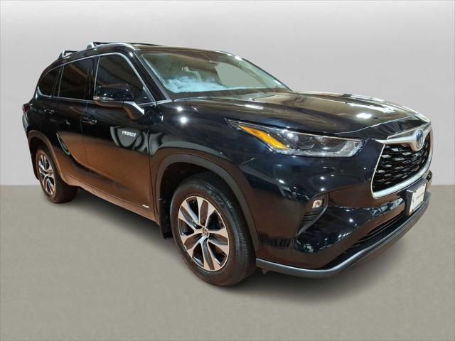 2021 toyota highlander hybrid xle