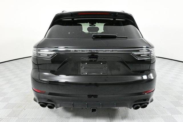 2021 porsche cayenne gts