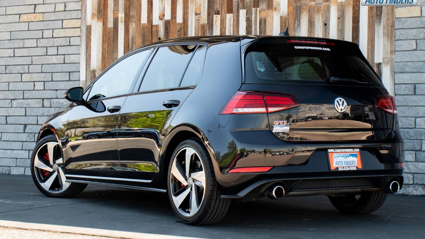2019 volkswagen golf gti se