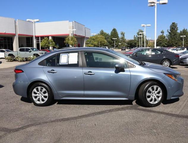 2022 toyota corolla le