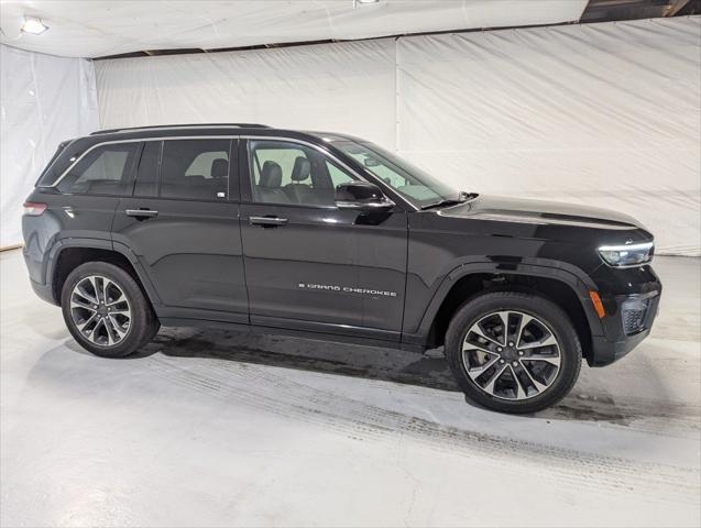 2023 jeep grand cherokee overland 4x4