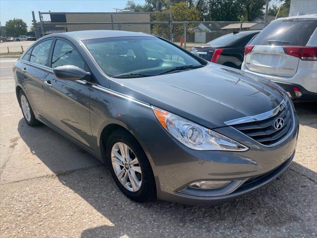 2013 hyundai sonata gls
