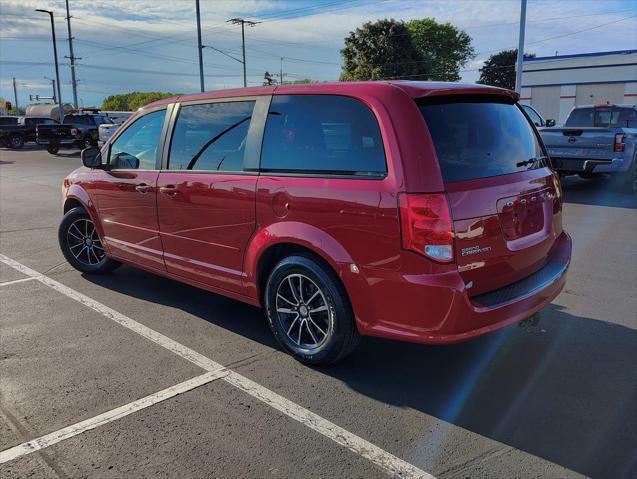 2014 dodge grand caravan sxt