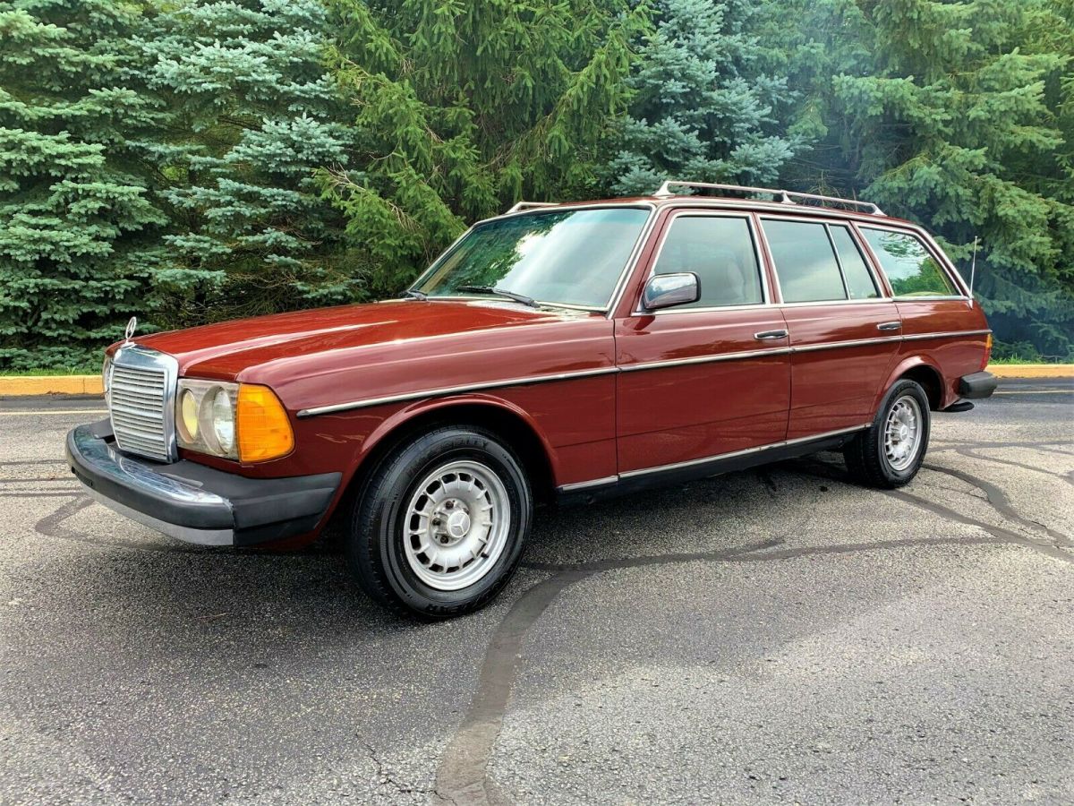 mercedes benz 300td diesel touring wagon estate w123*3rd row seats*no reserve!