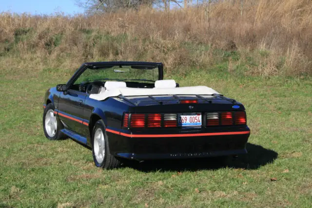 1992 ford mustang gt convertible 2-door 5.0l v8 - 65,900 miles - $7300