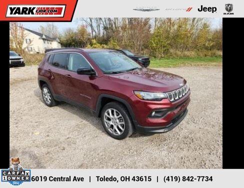 2022 jeep compass latitude lux