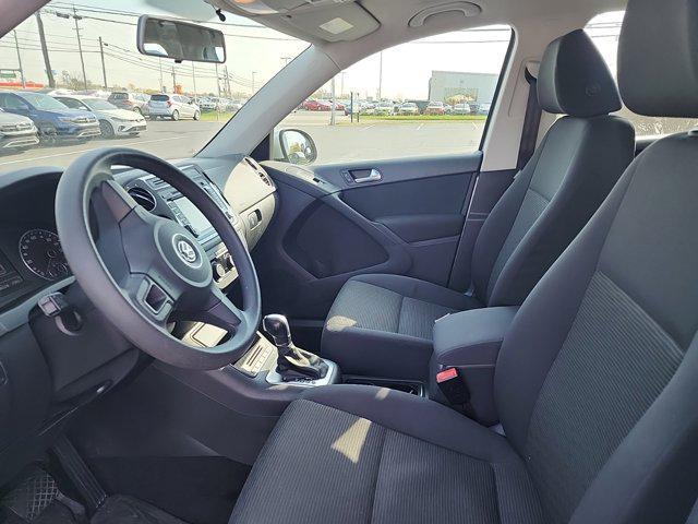 2012 volkswagen tiguan s