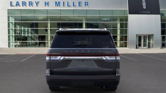 2024 Lincoln Navigator