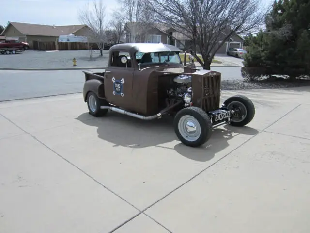 52 chevy 5-window truck ratrod, rat rod, hot rod
