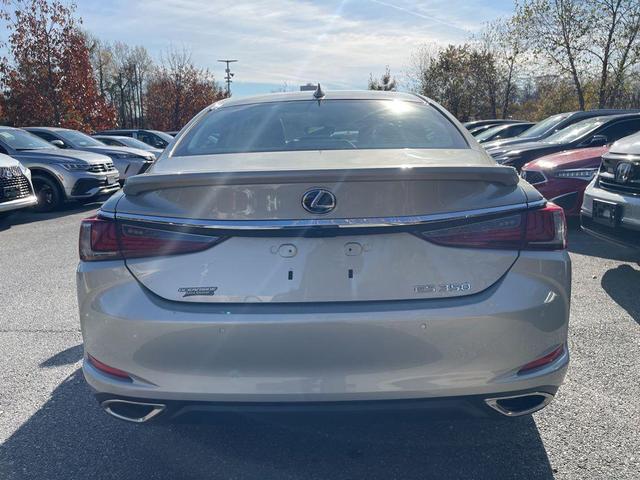 2021 lexus es 350 base
