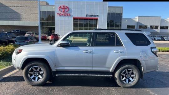 2023 toyota 4runner trd off-road premium