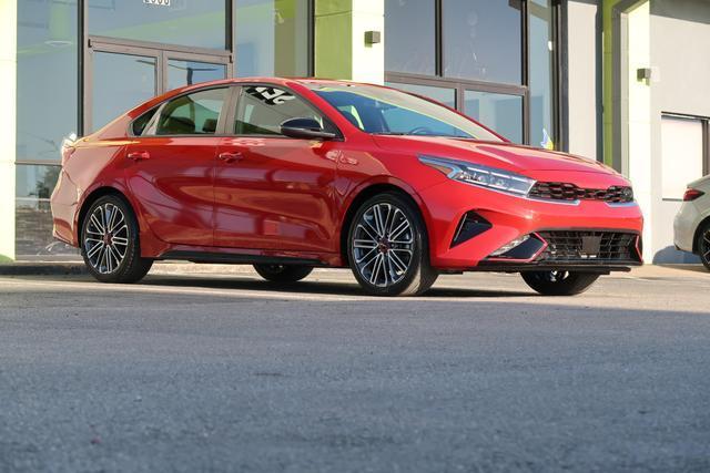 2022 kia forte gt
