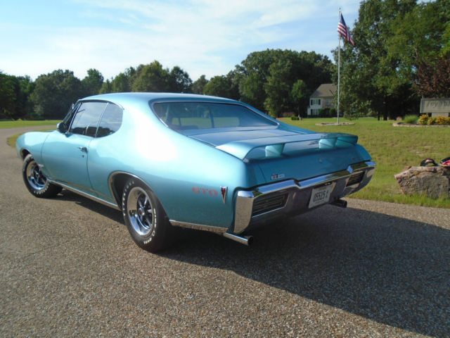 1968 pontiac gto