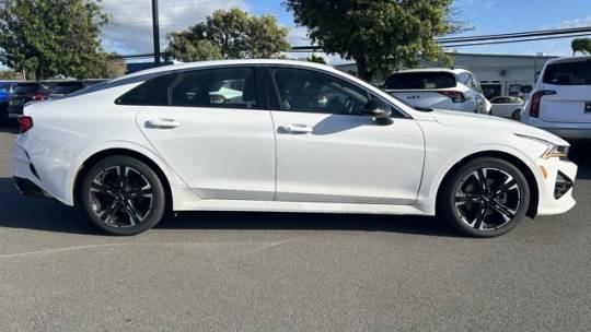 2022 kia k5 gt-line