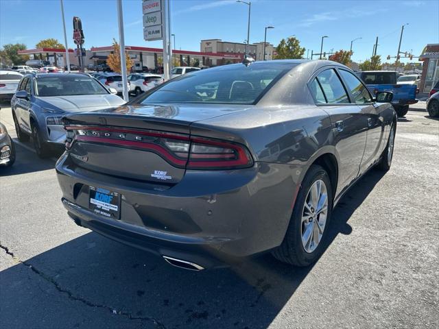 2022 dodge charger sxt